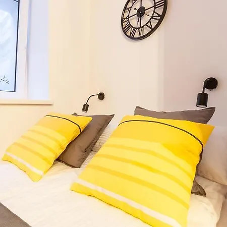 Underground 民宿 格丁尼亚