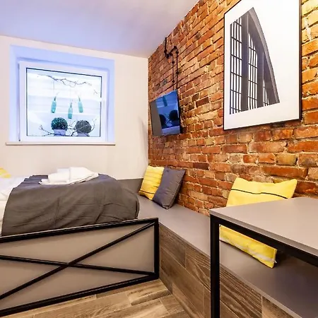 Underground By Classy Homestay *