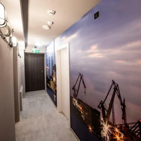 Underground 民宿 格丁尼亚